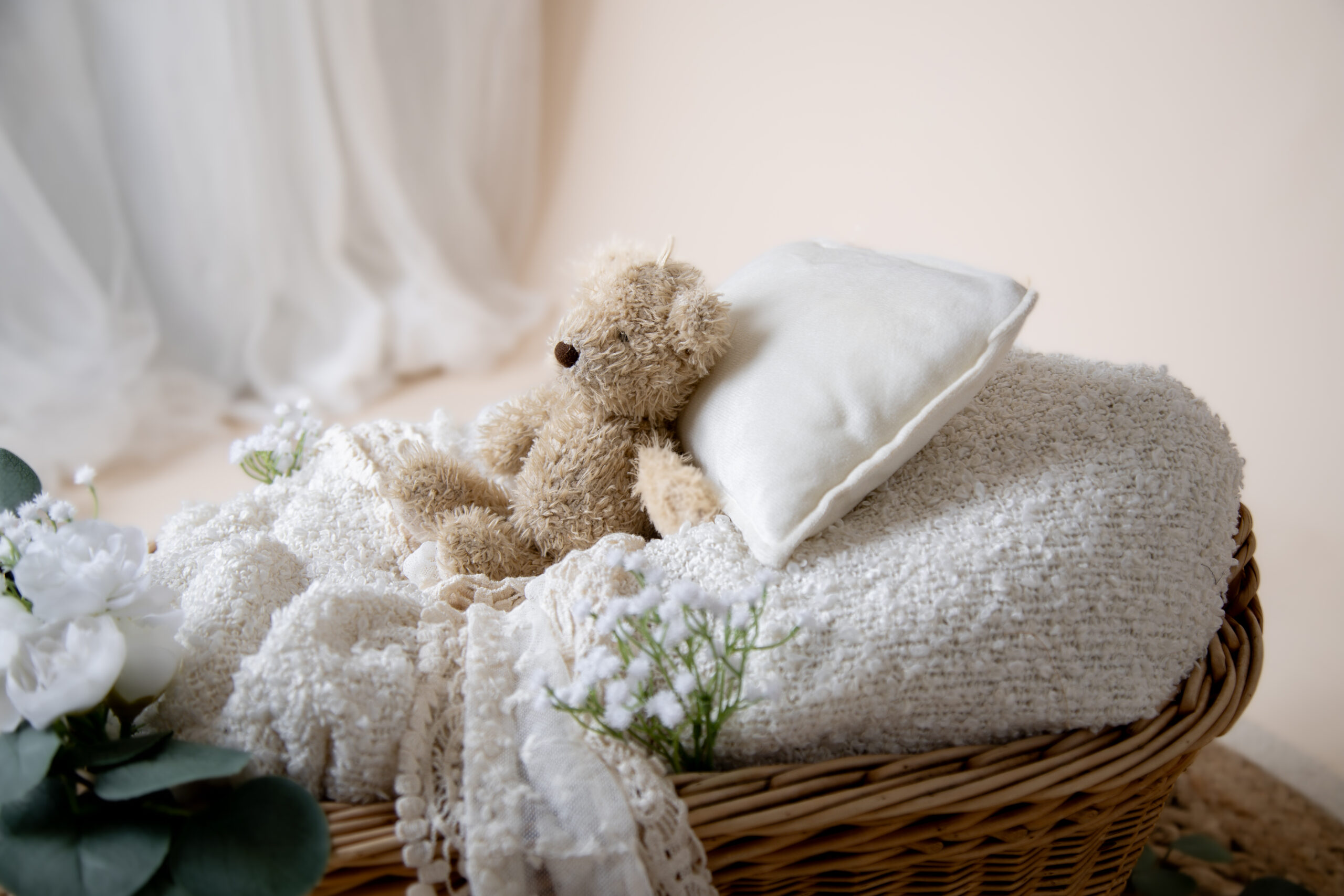 „Neugeborenenfotografie Karlsruhe – natürliche, emotionale Babyfotos für Familien in Karlsruhe, der Pfalz und dem Schwarzwald.“